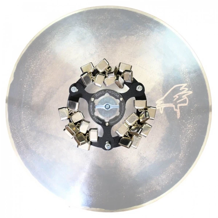 Ringo plastic rattle 2.jpg