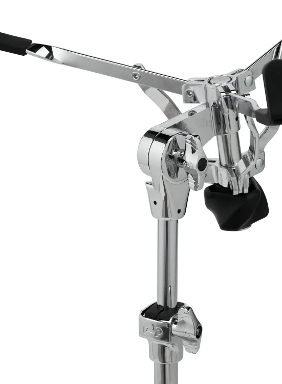 dw-pdp-pdss700-snare-stand-b-stock