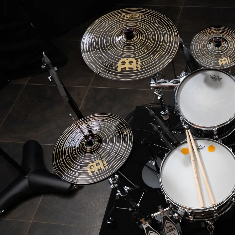 meinl-hcs-dark-hihat-14